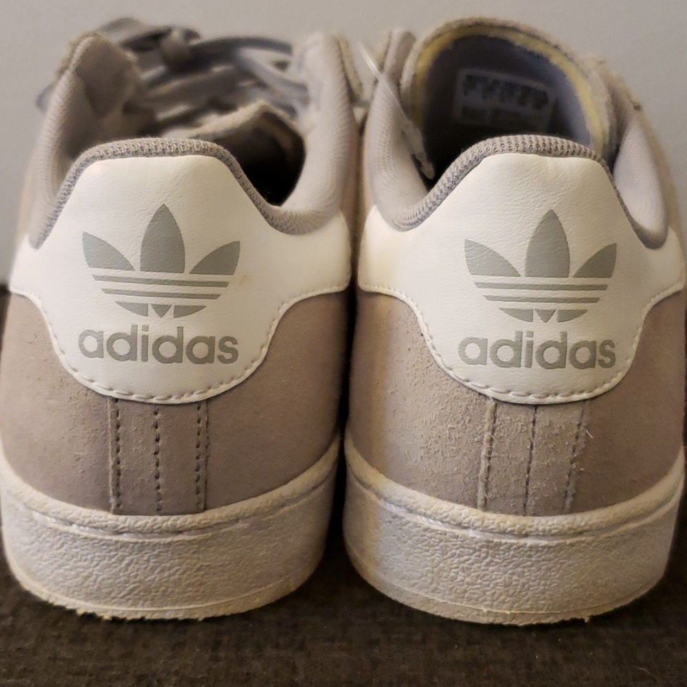 Grey Adidas Campus Sneakers - Picture 3 of 3